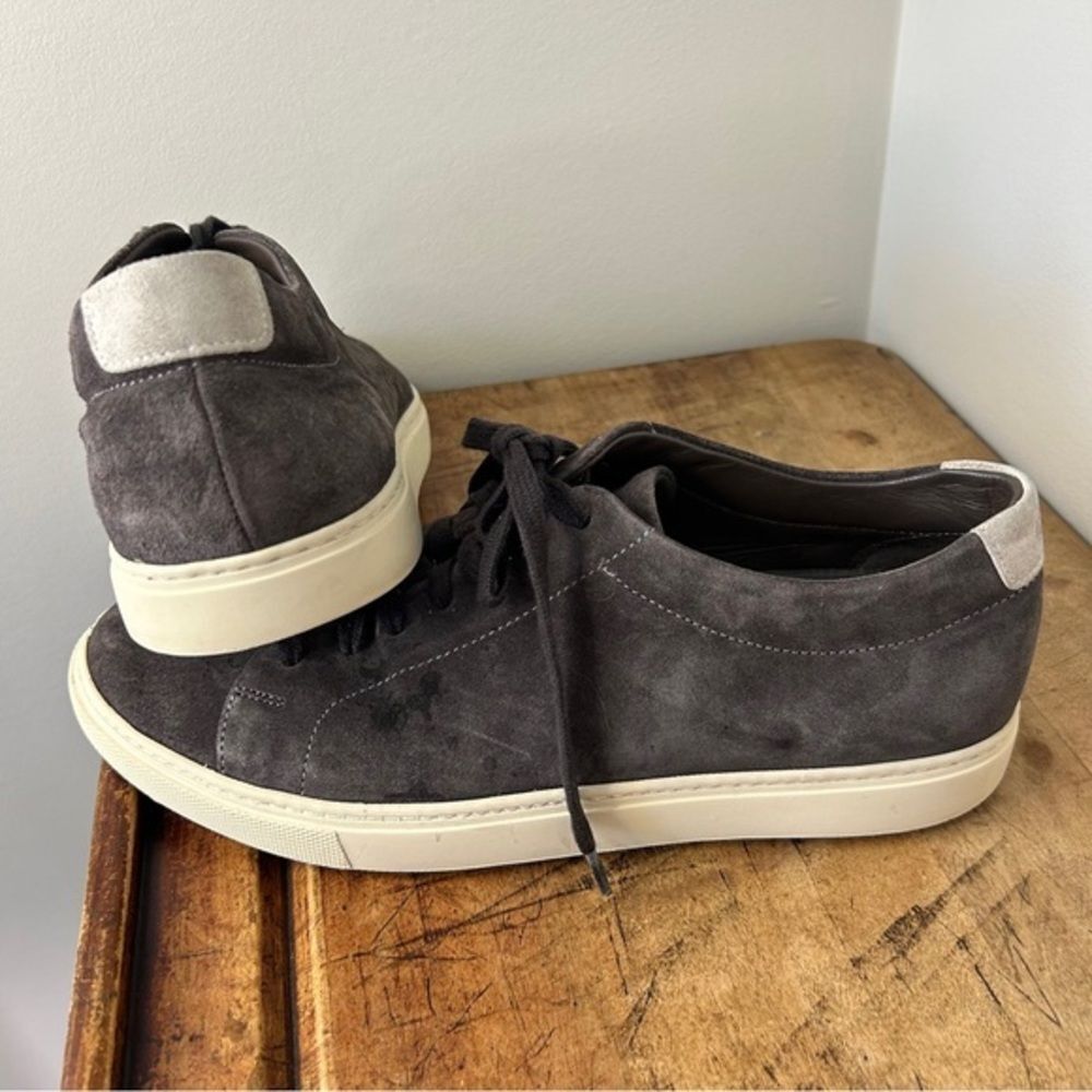 Allen Edmonds Men's 7 Gray Suede Sneakers Skater Emo Luxury Hippie Sporty Preppy